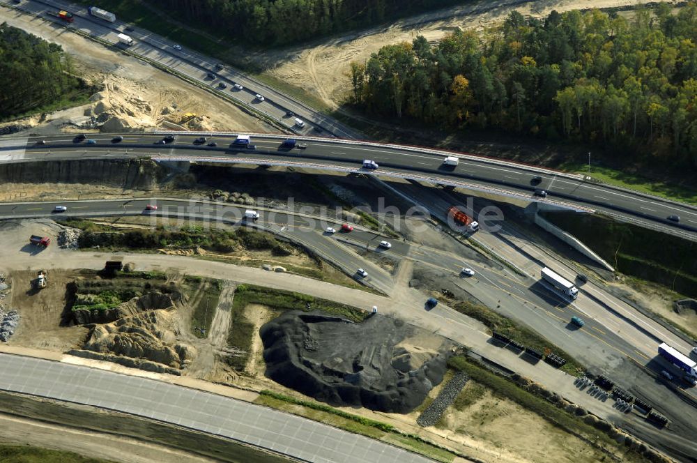 Luftaufnahme Nuthetal - Baustelle vom Um- und Ausbau des Autobahndreieck Nuthetal (A 10 und A 115)