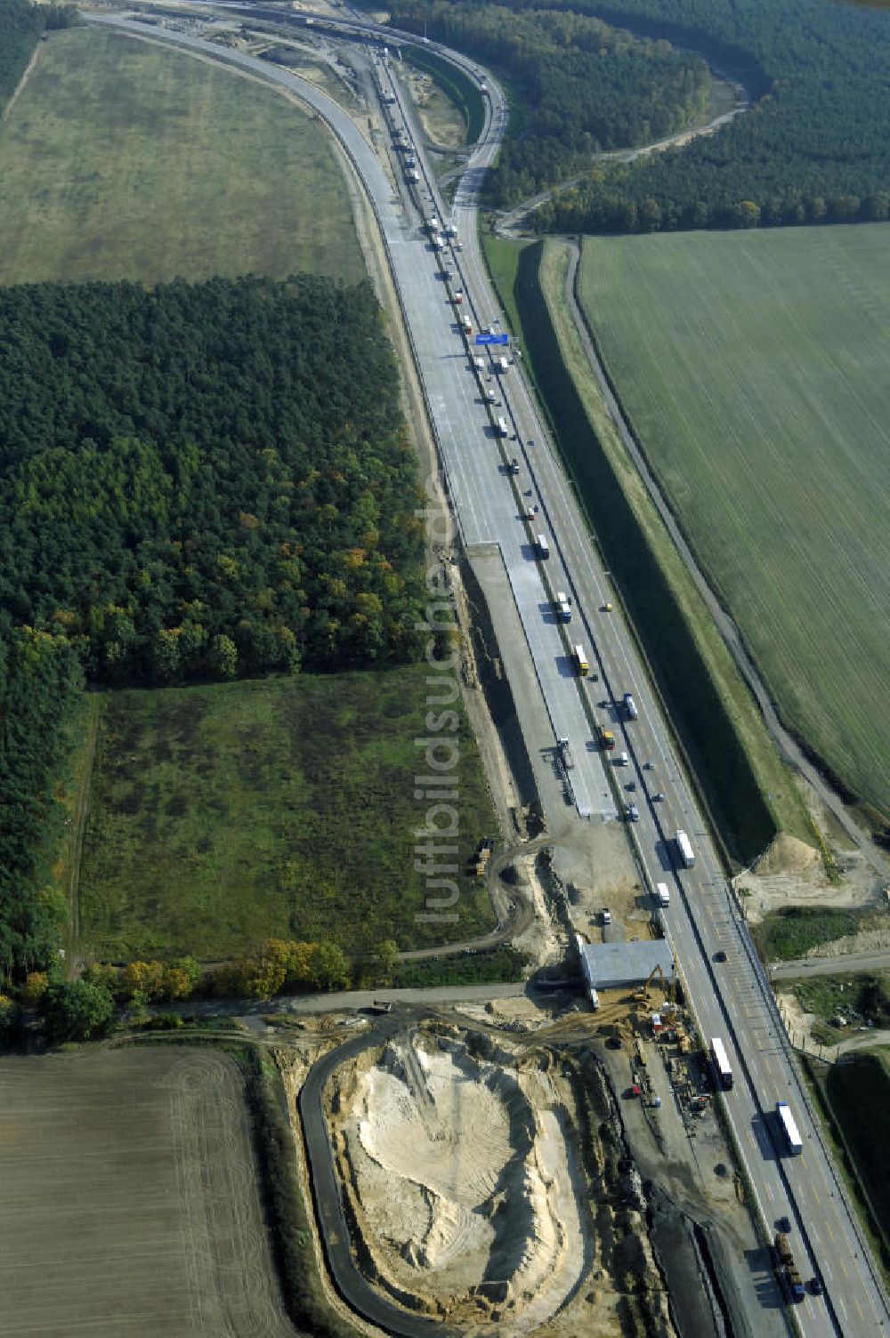 Luftbild Nuthetal - Baustelle vom Um- und Ausbau des Autobahndreieck Nuthetal (A 10 und A 115)