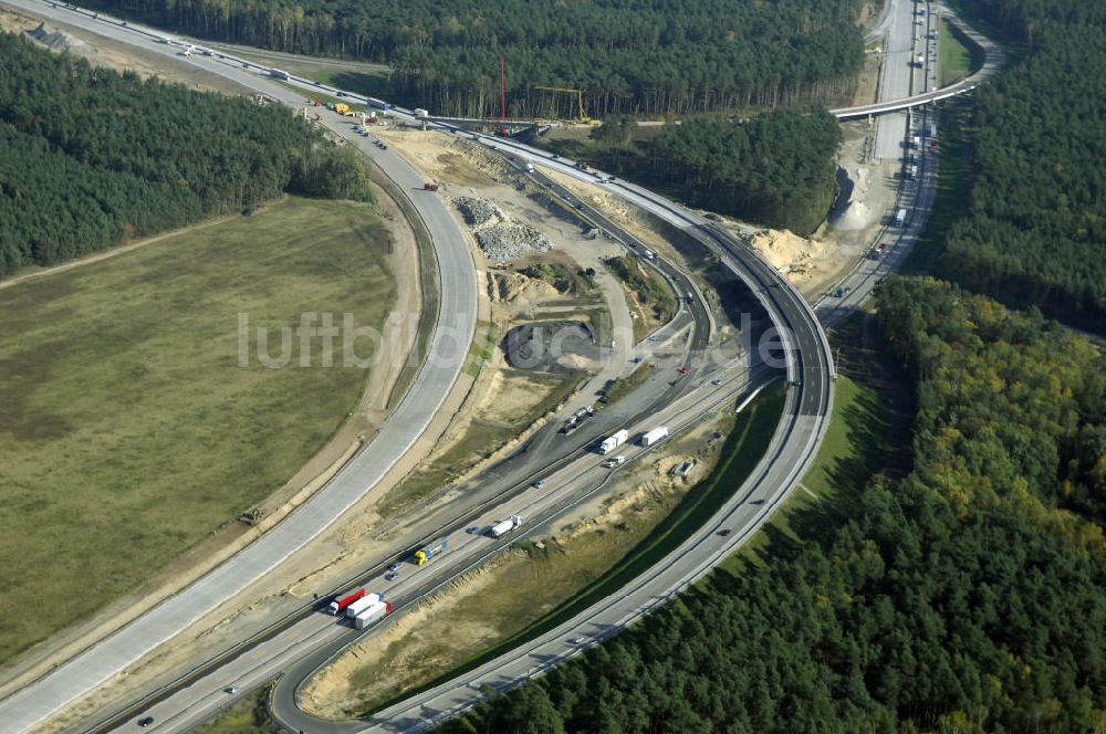 Nuthetal aus der Vogelperspektive: Baustelle vom Um- und Ausbau des Autobahndreieck Nuthetal (A 10 und A 115)