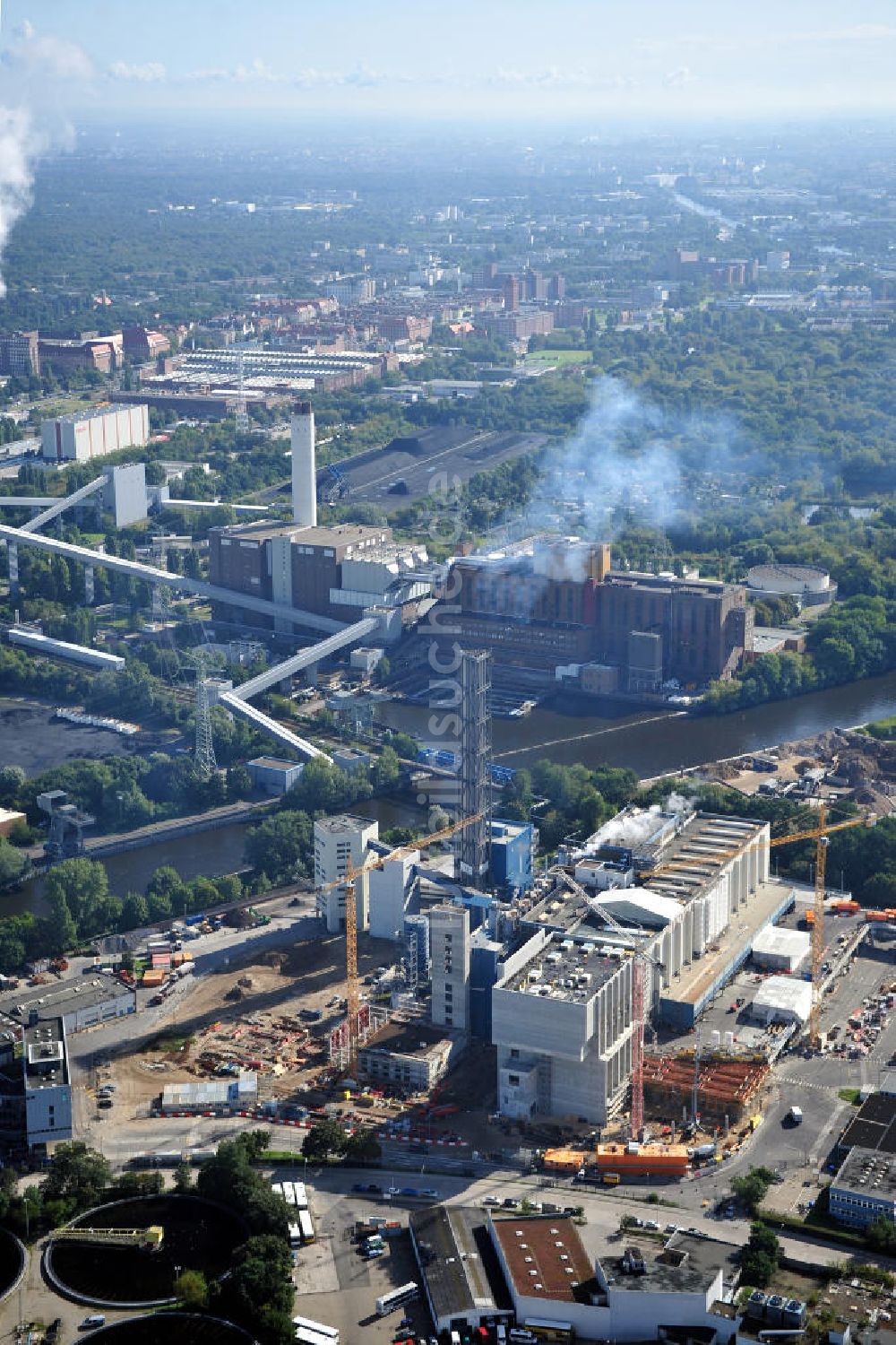 Luftbild Berlin Spandau - Baustelle der Ausbaufläche der Müllverbrennungsanlage Ruhleben der Berliner Stadtreinigung (BSR) in Berlin-Spandau