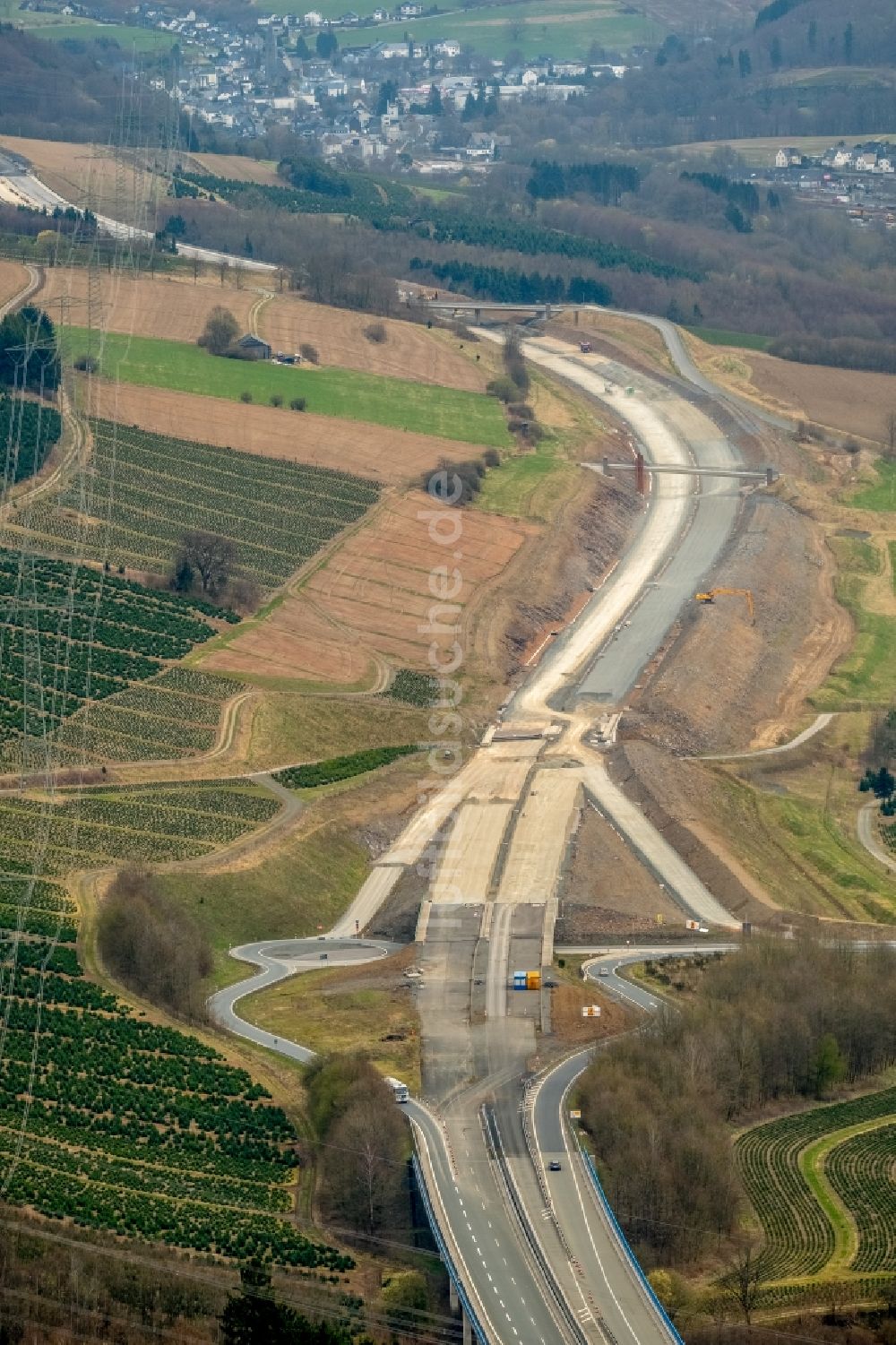 Luftbild Bestwig - Baustelle am Autobahn- Brückenbauwerk der BAB A46 in Bestwig im Bundesland Nordrhein-Westfalen, Deutschland