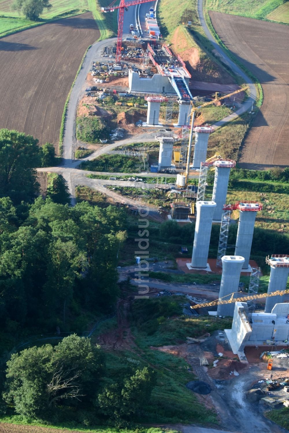 Schwalmstadt von oben - Baustelle am Autobahn- Brückenbauwerk der BAB A49 Talbrücke Katzenbach in Schwalmstadt im Bundesland Hessen, Deutschland