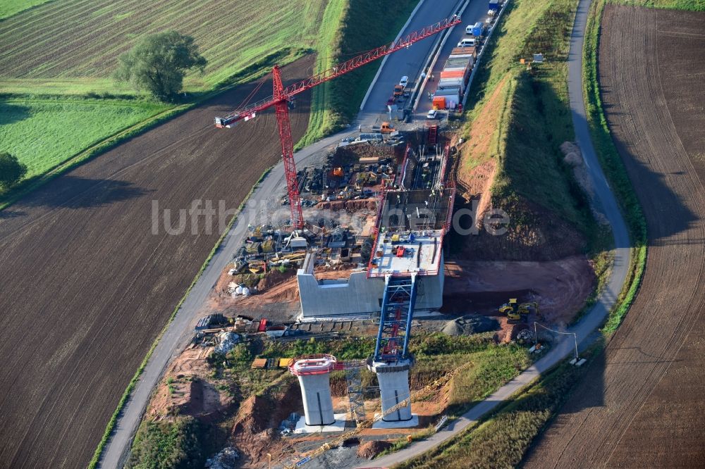 Luftbild Schwalmstadt - Baustelle am Autobahn- Brückenbauwerk der BAB A49 Talbrücke Katzenbach in Schwalmstadt im Bundesland Hessen, Deutschland