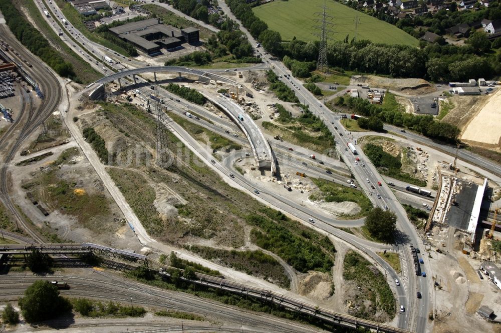 Luftbild Bochum - Baustelle am Autobahndreieck Bochum-West an der A40 in Bochum im Bundesland Nordrhein-Westfalen