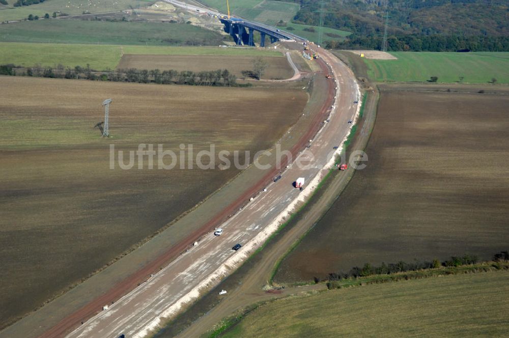 Ettenhausen von oben - Baustelle Autobahnverlauf A4 bei Ettenhausen