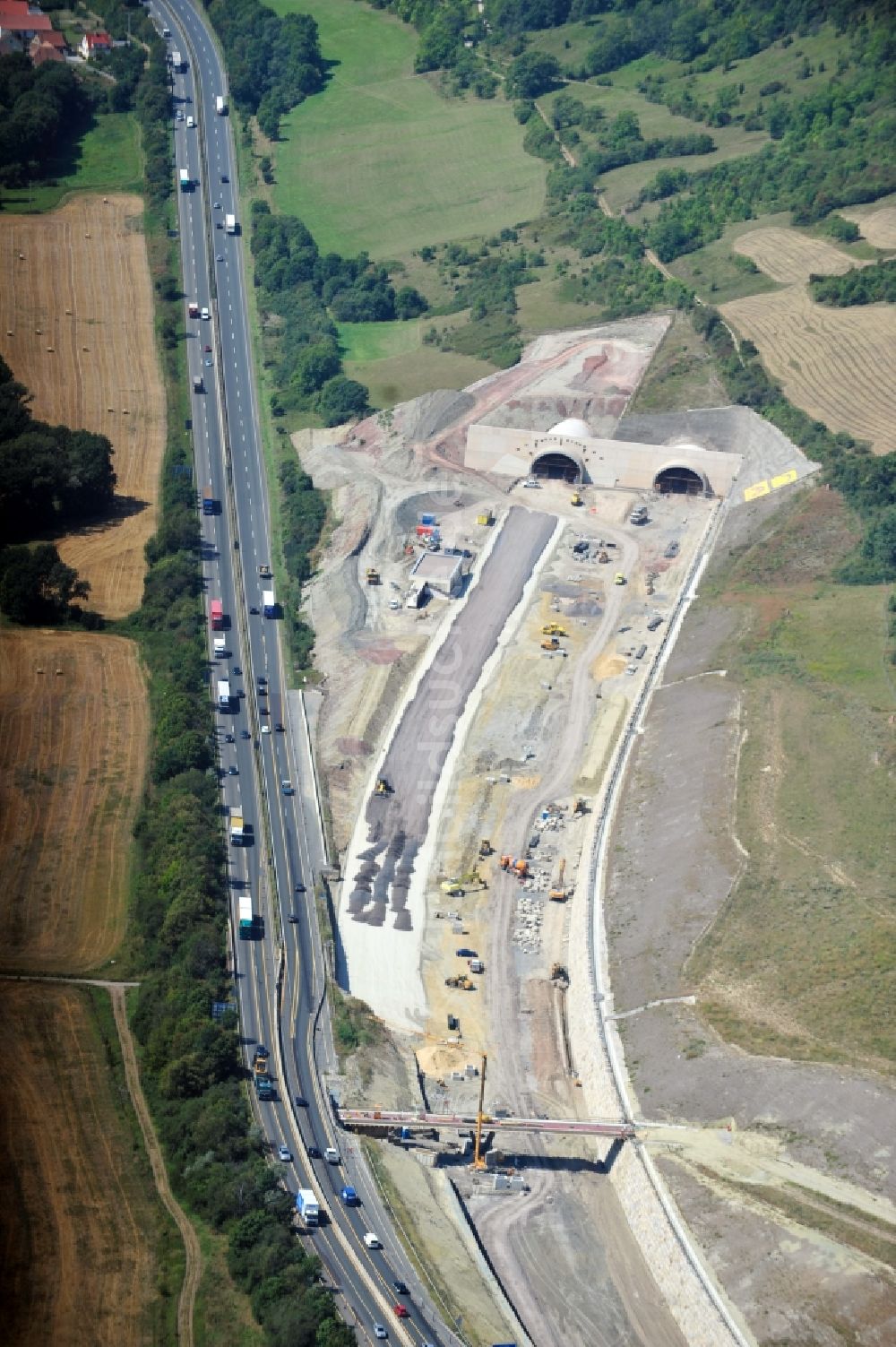 Jena von oben - Baustelle der Autobahnverlegung Europastrasse E40 A4 bei Jena in Thüringen