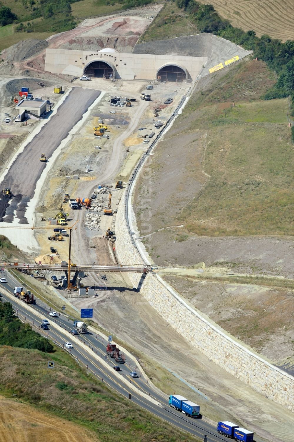 Jena von oben - Baustelle der Autobahnverlegung Europastrasse E40 A4 bei Jena in Thüringen