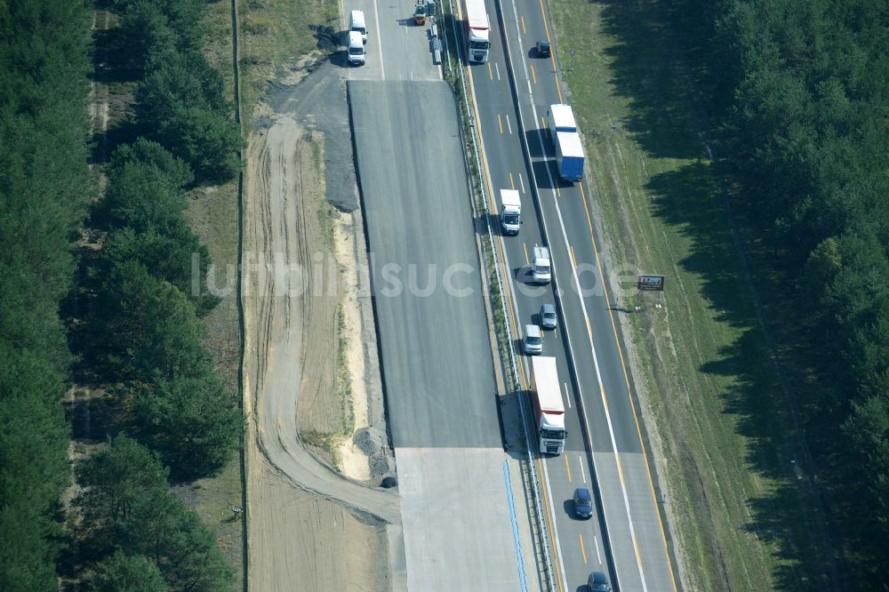 Heidesee aus der Vogelperspektive: Baustelle BAB A12 E30 in Heidesee im Bundesland Brandenburg