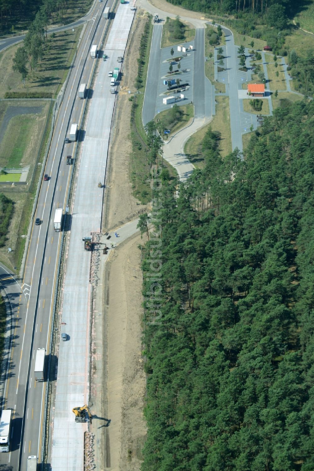 Spreenhagen aus der Vogelperspektive: Baustelle BAB A12 E30 in Spreenhagen im Bundesland Brandenburg