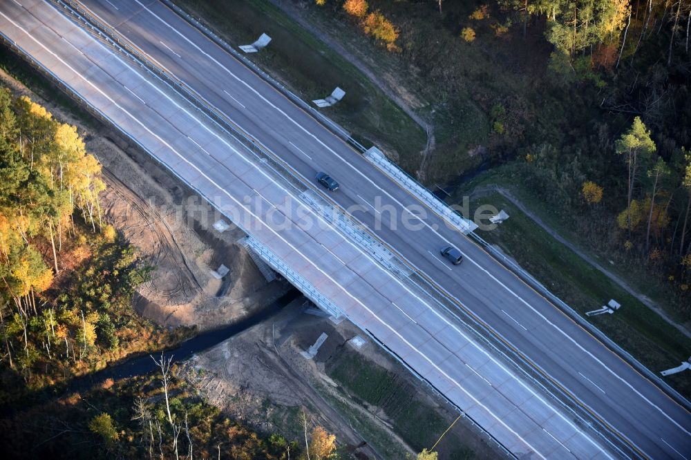 Spreenhagen aus der Vogelperspektive: Baustelle BAB A12 E30 in Spreenhagen im Bundesland Brandenburg