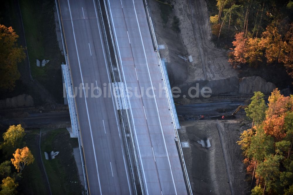 Spreenhagen aus der Vogelperspektive: Baustelle BAB A12 E30 in Spreenhagen im Bundesland Brandenburg