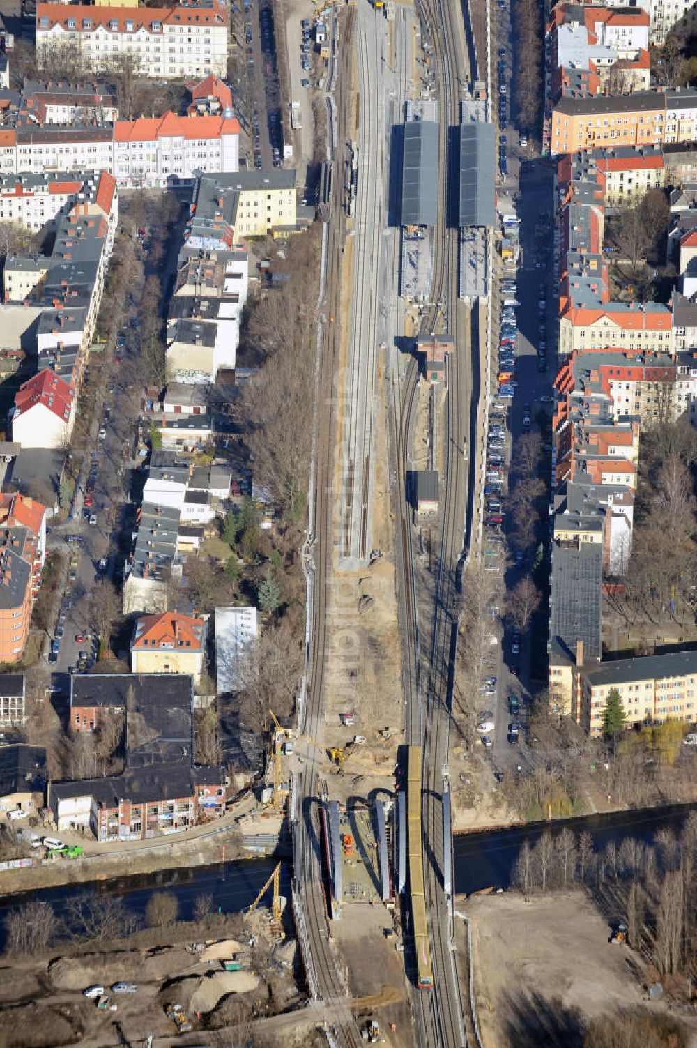 Berlin-Baumschulenweg aus der Vogelperspektive: Baustelle S-Bahn Berlin-Baumschulenweg