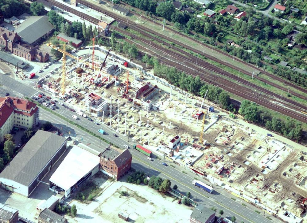 Berlin - Schöneweide von oben - Baustelle am Bahnhof Berlin - Schöneweide zur Errichtung eines KAUFLAND - Einkaufszentrums.