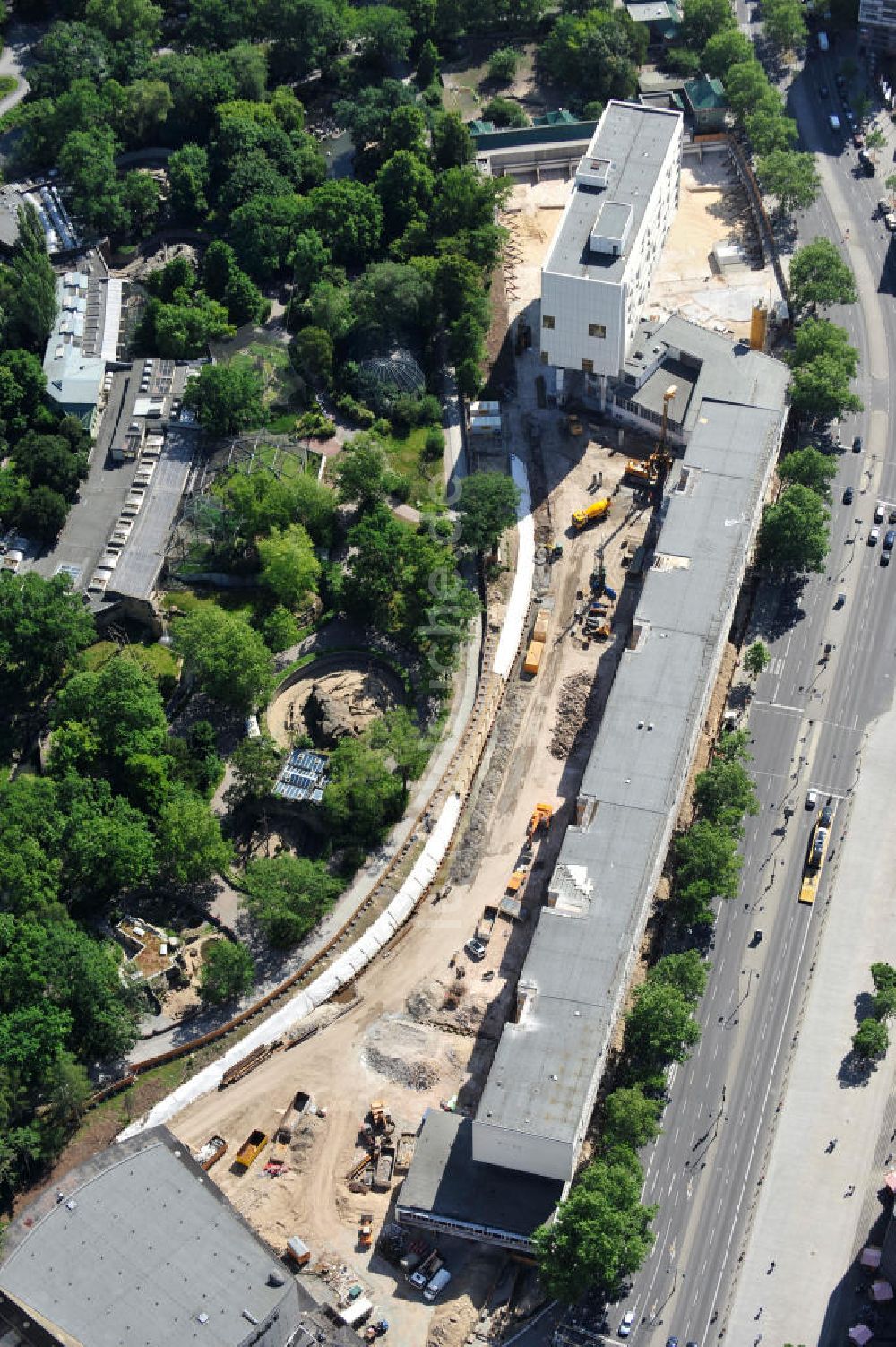 Berlin aus der Vogelperspektive: Baustelle des Bauensemble Zoobogen in Berlin Charlottenburg