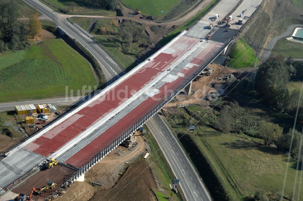 Großenlupnitz von oben - Baustelle Böbertalbrücke bei Großenlupnitz