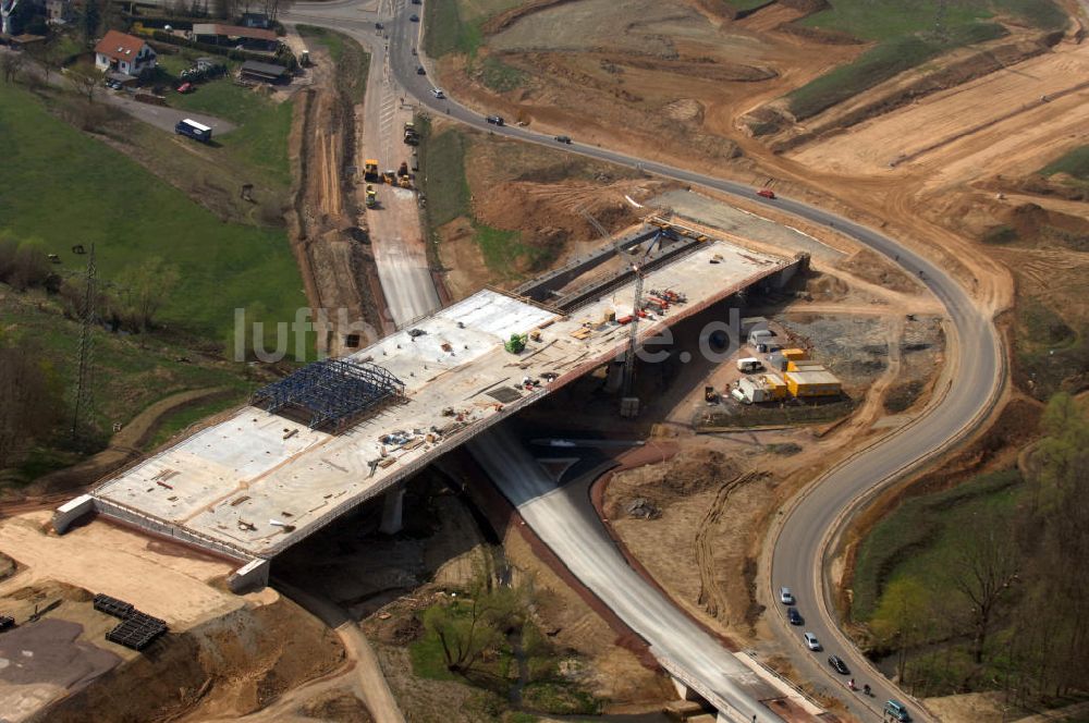 Luftbild Großenlupnitz - Baustelle Böbertalbrücke der A4 bei Großenlupnitz