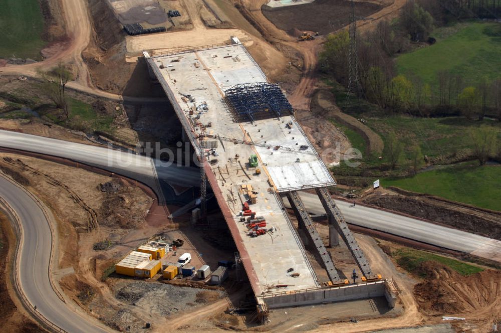 Großenlupnitz von oben - Baustelle Böbertalbrücke der A4 bei Großenlupnitz