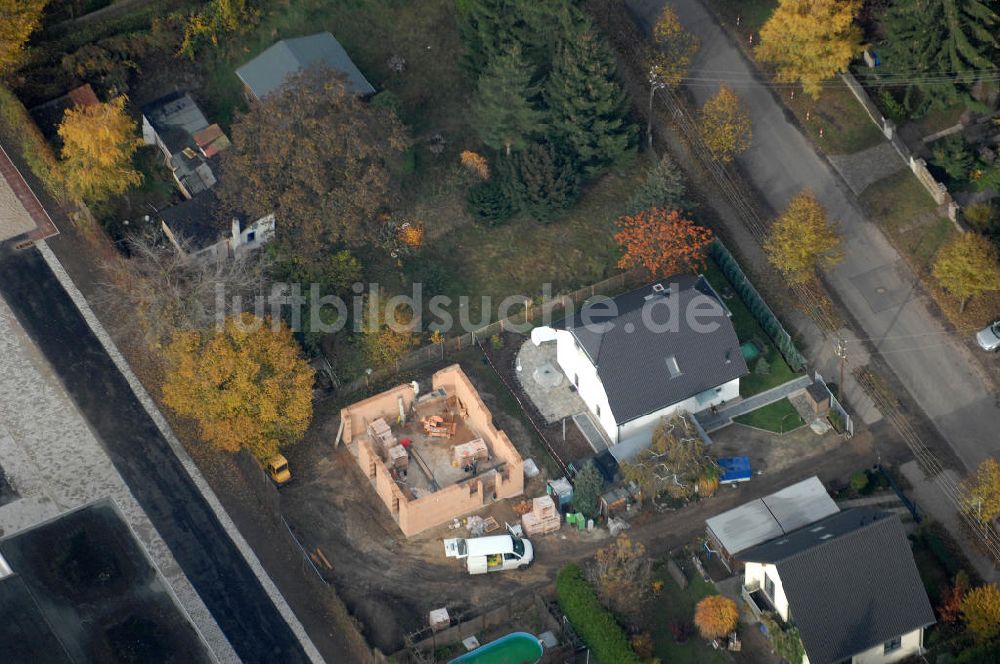 Berlin von oben - Baustelle an der Bergedorfer Straße in Berlin