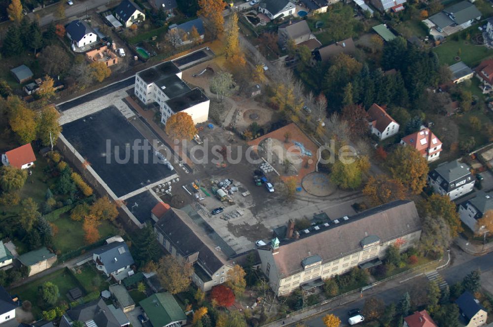 Berlin aus der Vogelperspektive: Baustelle an der Bergedorfer Straße in Berlin