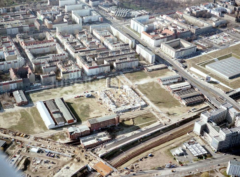 Berlin - Lichtenberg aus der Vogelperspektive: Baustelle der BLEG auf dem Geländes des Alten Schlachthofes in Berlin - Lichtenberg an der Landsberger Allee / Storkower Straße (Stadtentwicklungsgebiet Eldenaer Straße)