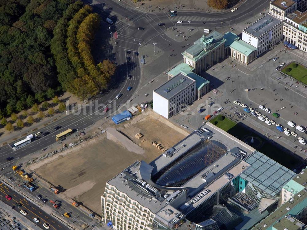 Luftaufnahme Berlin - Baustelle der US Botschaft