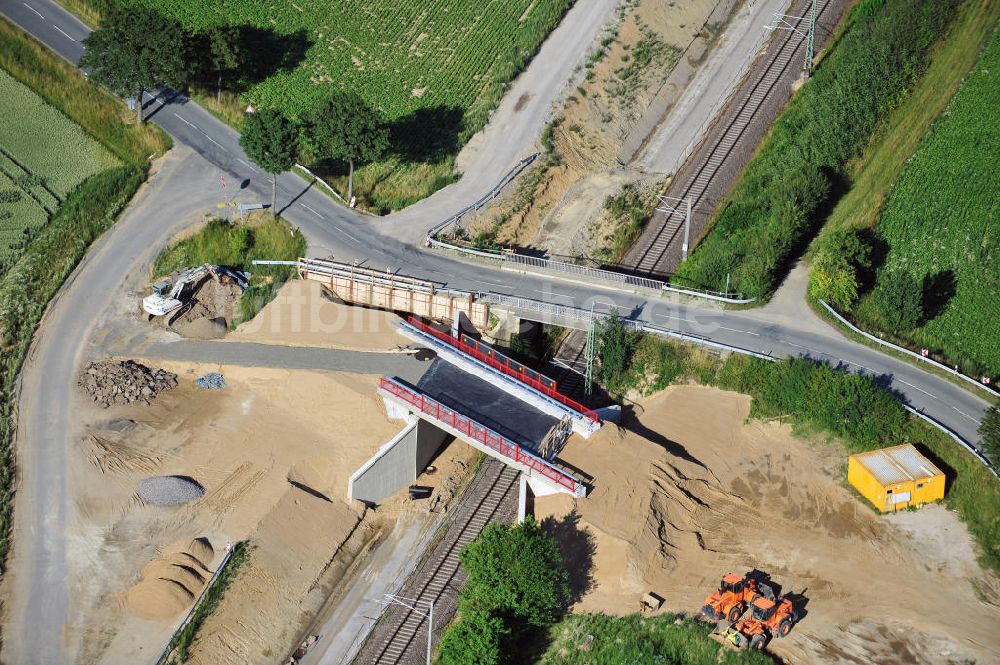 Luftbild Söhlde - Baustelle Brücke über die DB-Strecke bei Söhlde in Niedersachsen