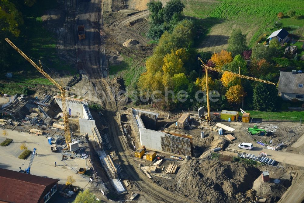 Kirchlengern von oben - Baustelle eines Brückenbauwerkes zur Ortsumfahrung Nord von Kirchlengern in Nordrhein-Westfalen
