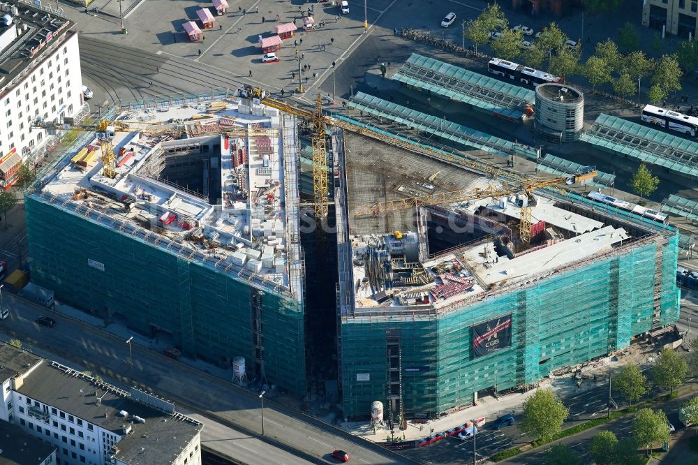 Bremen aus der Vogelperspektive: Baustelle Bürogebäude des Geschäftshauses Bahnhofstraße Ecke Herdentorsteinweg in Bremen, Deutschland