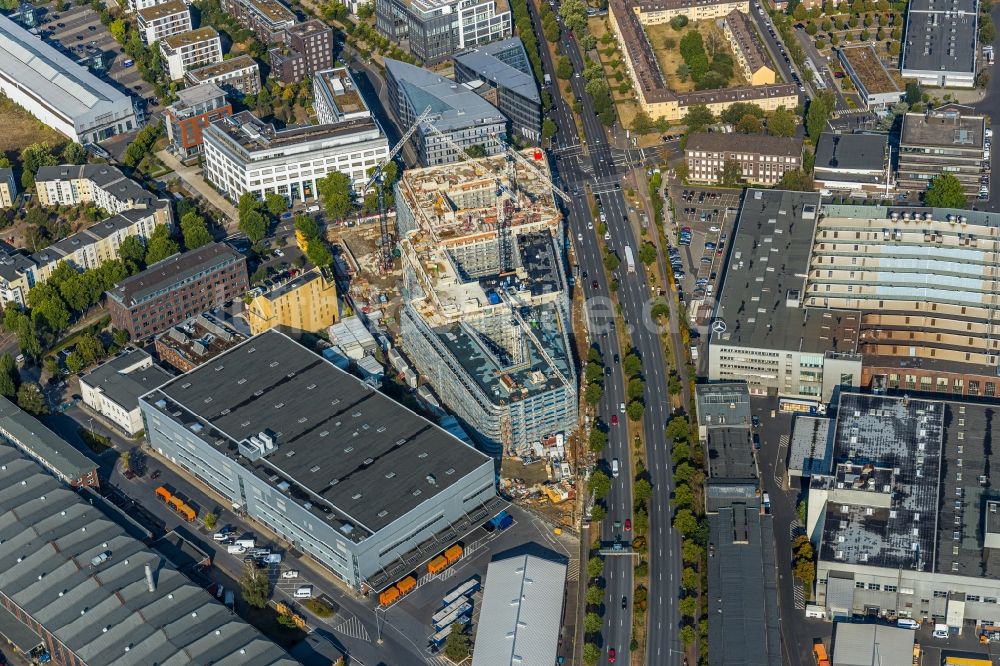 Düsseldorf aus der Vogelperspektive: Baustelle Bürogebäude des Geschäftshauses Heinrich Campus in Düsseldorf im Bundesland Nordrhein-Westfalen, Deutschland