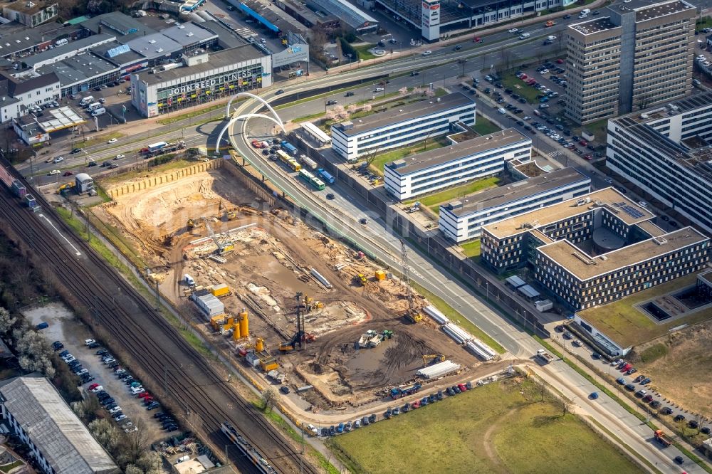 Luftaufnahme Düsseldorf - Baustelle Bürogebäude des Geschäftshauses Mizal Offices – Visions on Campus in Düsseldorf im Bundesland Nordrhein-Westfalen, Deutschland