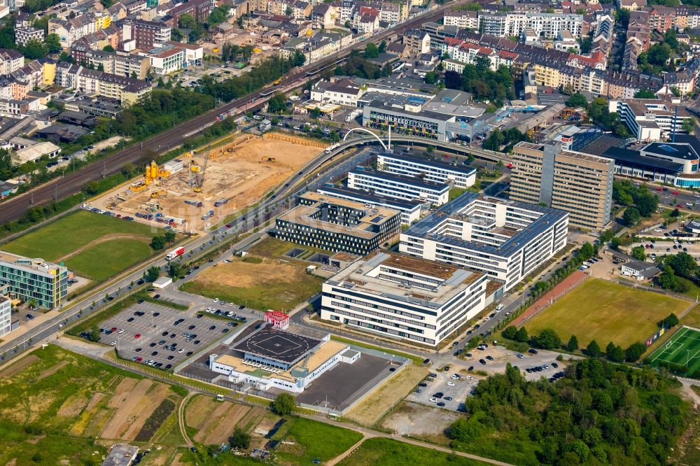 Düsseldorf aus der Vogelperspektive: Baustelle Bürogebäude des Geschäftshauses Mizal Offices – Visions on Campus in Düsseldorf im Bundesland Nordrhein-Westfalen, Deutschland