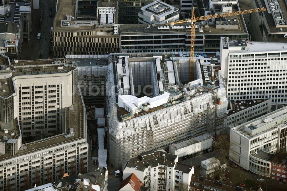 Hamburg von oben - Baustelle Bürogebäude des Geschäftshauses der MOMENI ASQ GmbH in Hamburg, Deutschland