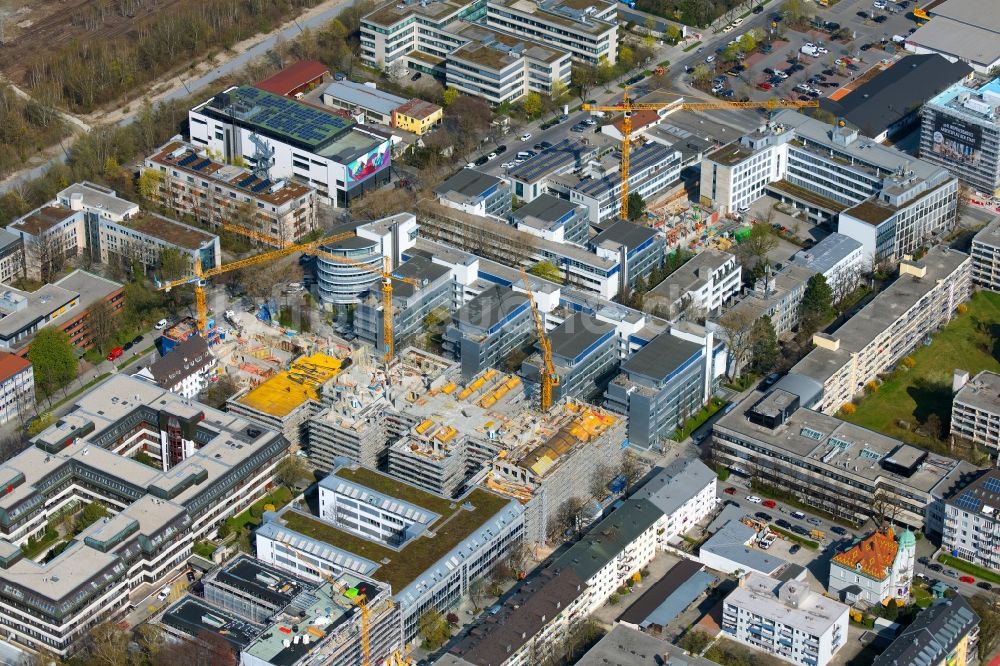 München aus der Vogelperspektive: Baustelle Bürogebäude des Geschäftshauses New Eastside Munich im Ortsteil Berg am Laim in München im Bundesland Bayern, Deutschland