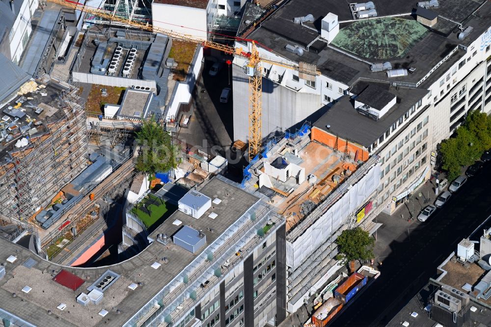 Berlin von oben - Baustelle Bürogebäude des Geschäftshauses an der Nürnberger Straße im Ortsteil Charlottenburg in Berlin, Deutschland