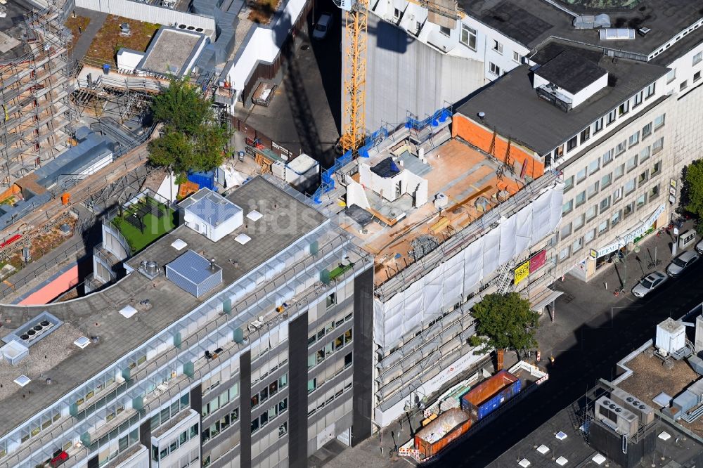 Berlin von oben - Baustelle Bürogebäude des Geschäftshauses an der Nürnberger Straße im Ortsteil Charlottenburg in Berlin, Deutschland