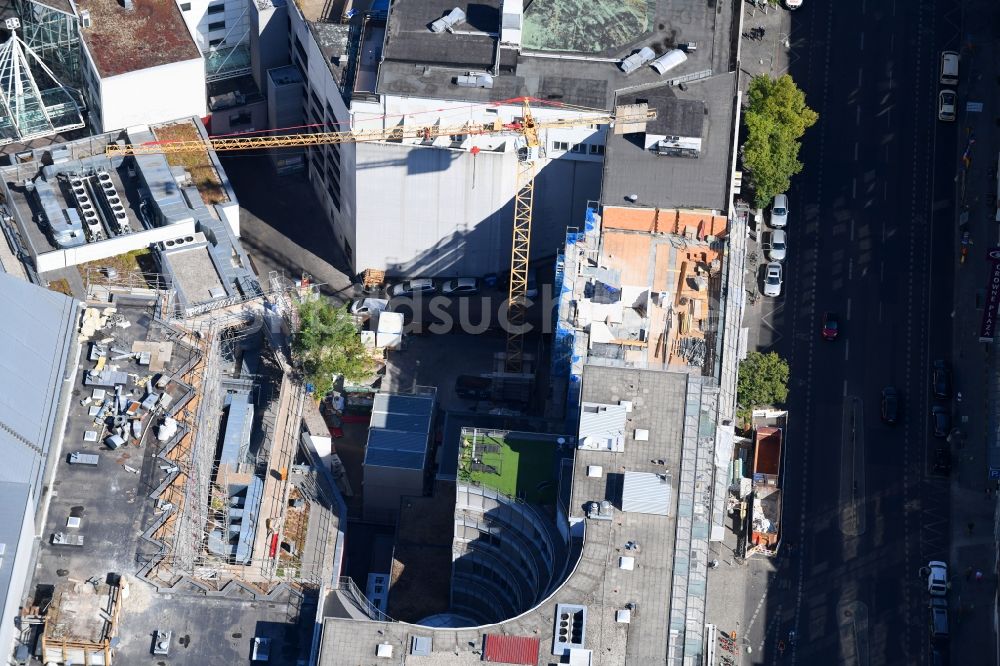 Luftbild Berlin - Baustelle Bürogebäude des Geschäftshauses an der Nürnberger Straße im Ortsteil Charlottenburg in Berlin, Deutschland