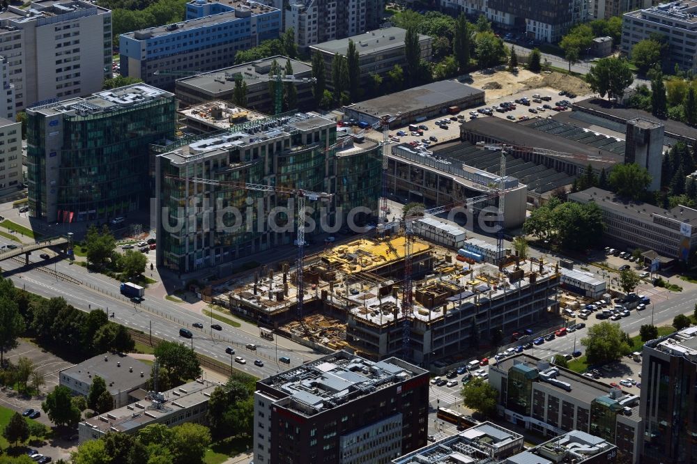 Luftbild Warschau - Baustelle des Bürogebäudes Postepu 14 im Bezirk Mokotow in Warschau in Polen