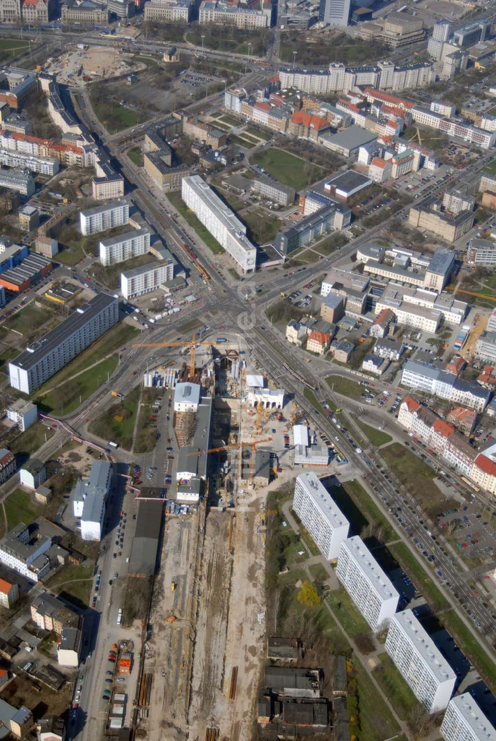 Leipzig aus der Vogelperspektive: Baustelle des City-Tunnels am Bayerischen Bahnhof in Leipzig.