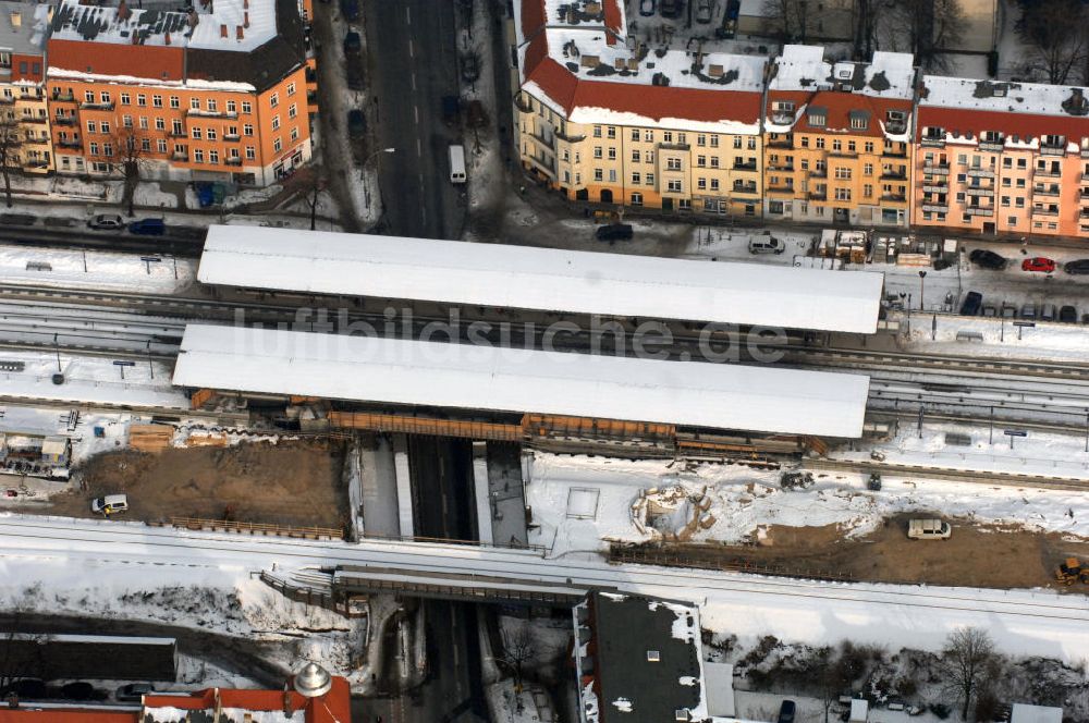 Berlin von oben - Baustelle / constraution area S-Bahn Berlin-Baumschulenweg