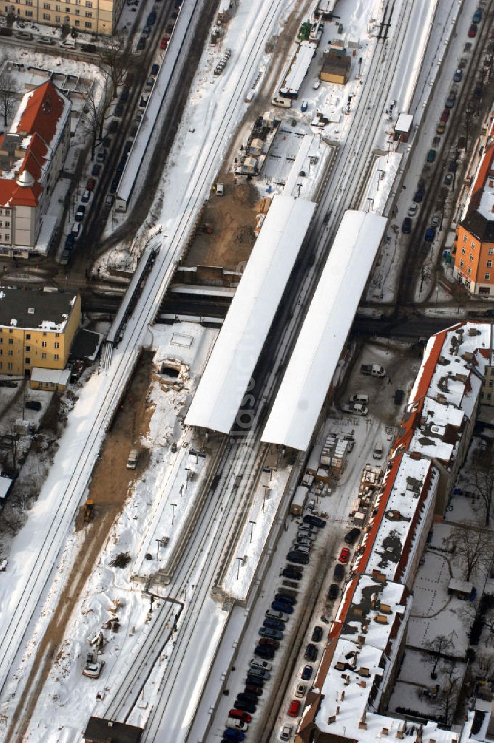 Berlin von oben - Baustelle / constraution area S-Bahn Berlin-Baumschulenweg