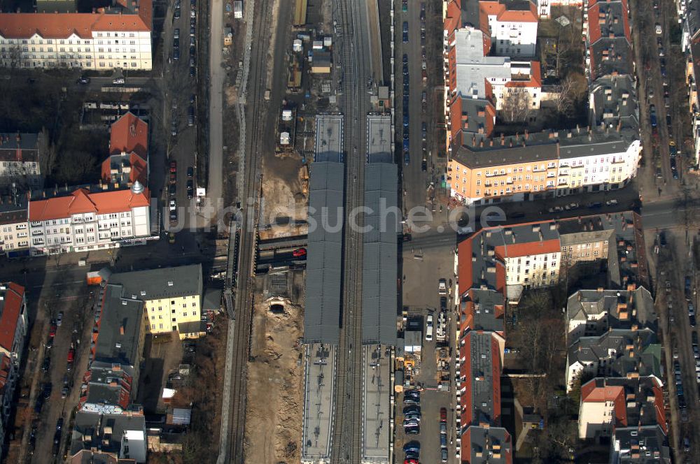 Berlin aus der Vogelperspektive: Baustelle / constraution area S-Bahn Berlin-Baumschulenweg