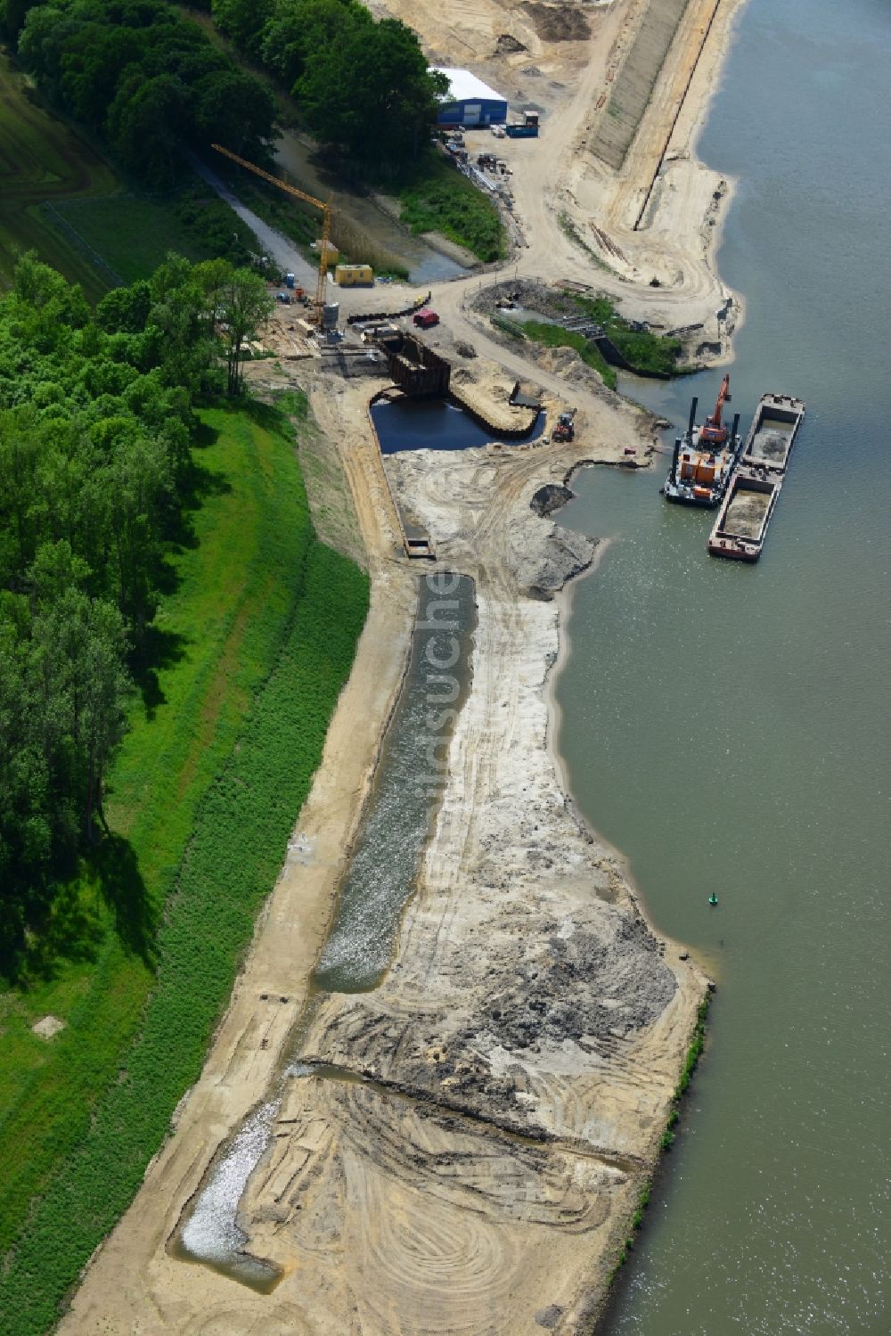 Luftaufnahme Zerben - Baustelle am Durchstich Alter-Ihlekanal an der Schleuse Zerben am Elbe-Havel-Kanal im Bundesland Sachsen-Anhalt