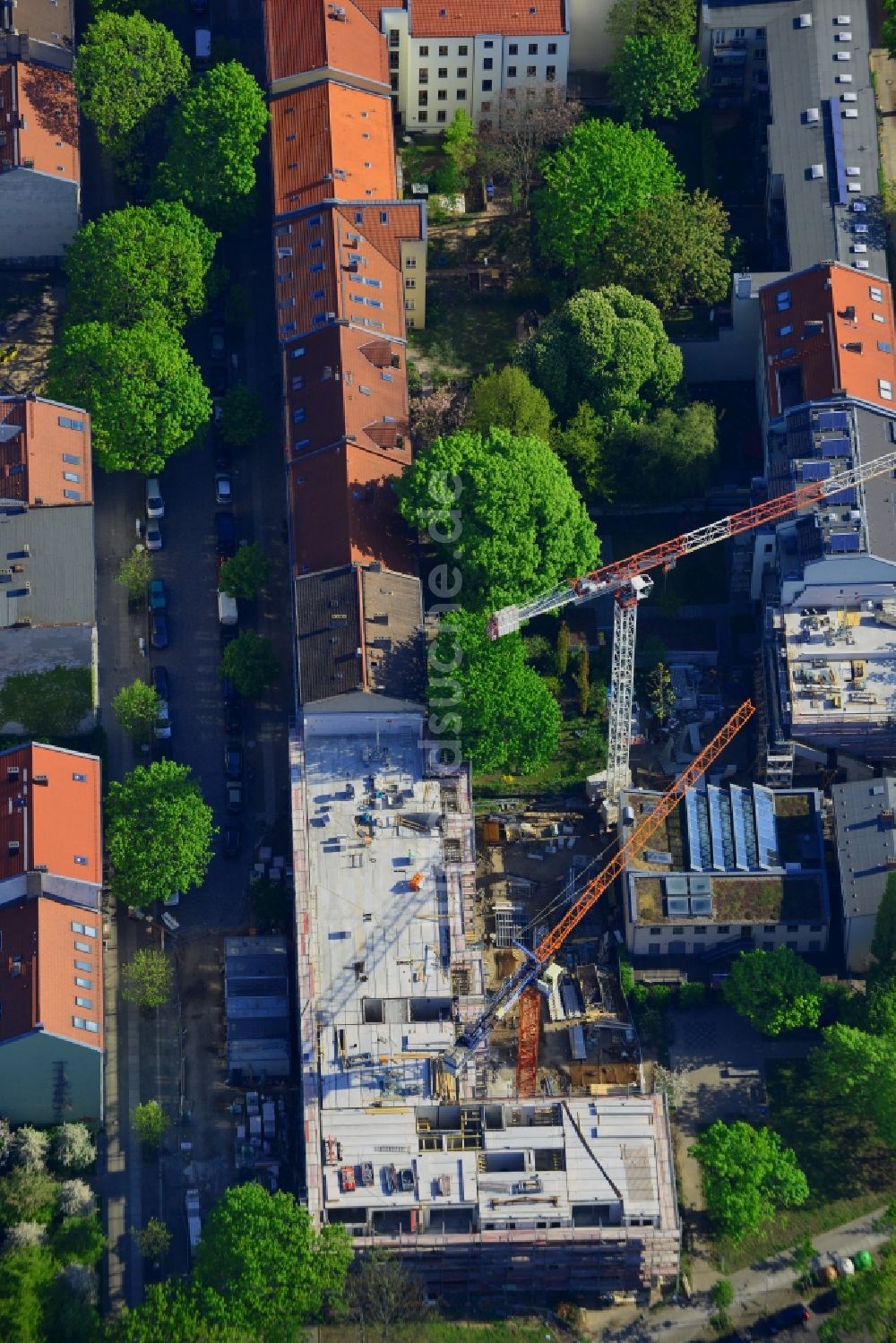 Berlin von oben - Baustelle zu einem Wohnhausneubau im Ortsteil Rummelsburg im Bezirk Lichtenberg in Berlin