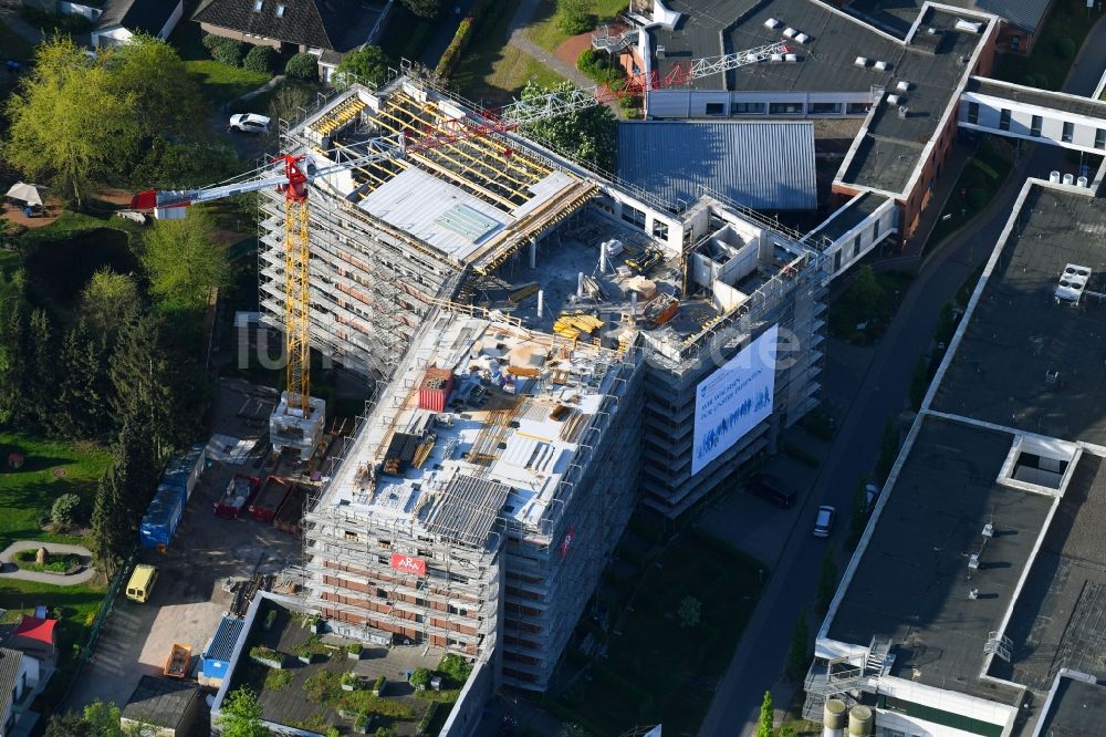 Luftbild Rotenburg (Wümme) - Baustelle für einen Erweiterungs- Neubau auf dem Klinikgelände des Krankenhauses AGAPLESION DIAKONIEKLINIKUM ROTENBURG in Rotenburg (Wümme) im Bundesland Niedersachsen, Deutschland