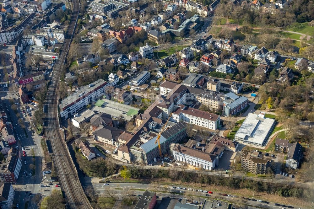 Luftbild Bochum - Baustelle für einen Erweiterungs- Neubau auf dem Klinikgelände des Krankenhauses Augusta Kliniken Bochum Hattingen in Bochum im Bundesland Nordrhein-Westfalen, Deutschland