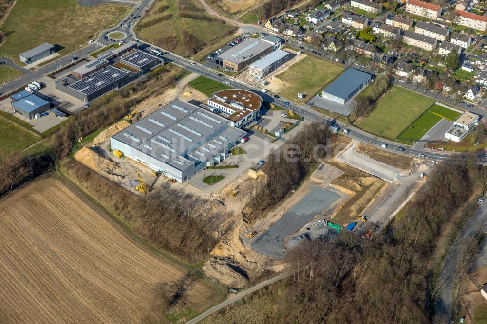 Duisburg aus der Vogelperspektive: Baustelle für einen Erweiterungs- Neubau auf dem Klinikgelände des Krankenhauses Helios St. Johannes Klinik Duisburg An der Abtei in Duisburg im Bundesland Nordrhein-Westfalen, Deutschland