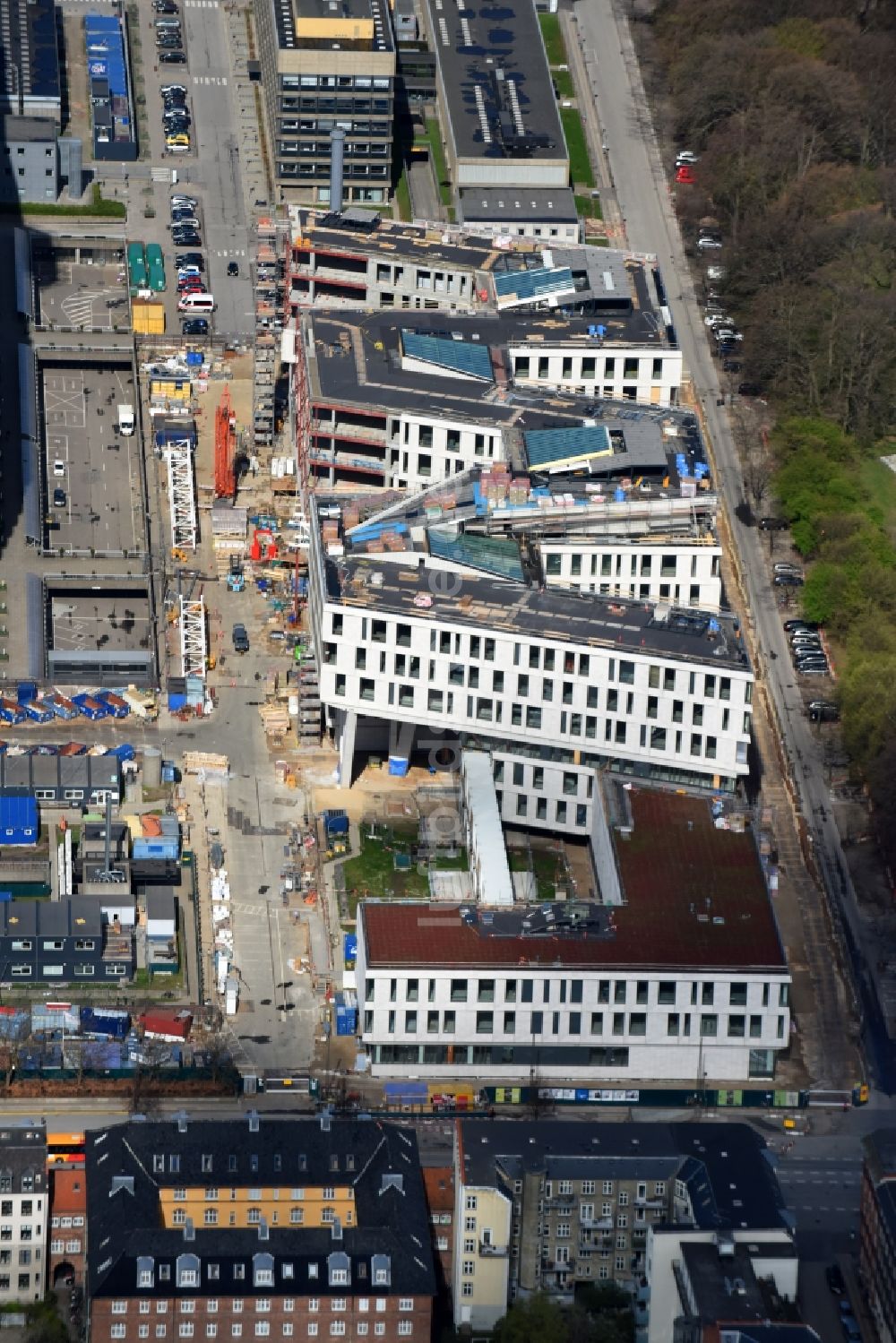 Kopenhagen von oben - Baustelle für einen Erweiterungs- Neubau auf dem Klinikgelände des Krankenhauses Rigshospitalet am Blegdamsvej in Kopenhagen in Dänemark