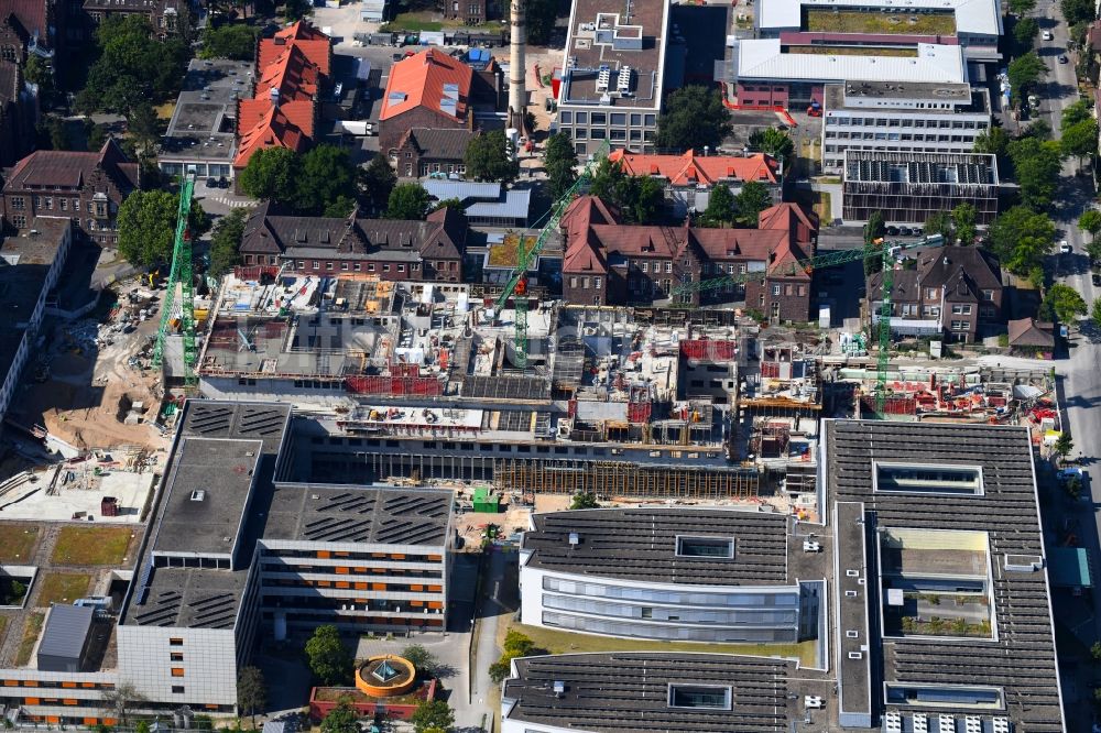 Karlsruhe aus der Vogelperspektive: Baustelle für einen Erweiterungs- Neubau auf dem Klinikgelände des Krankenhauses Städtisches Klinikum Karlsruhe in Karlsruhe im Bundesland Baden-Württemberg, Deutschland