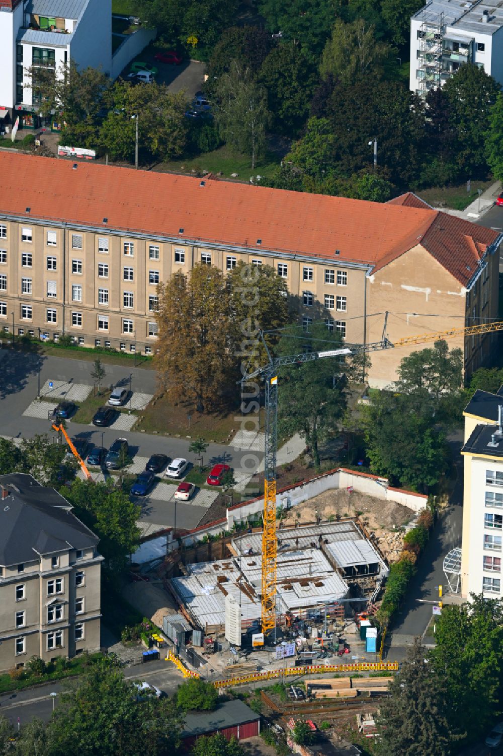 Luftbild Dresden - Baustelle für einen Erweiterungs- Neubau auf dem Klinikgelände des Krankenhauses Universitätsklinikum Carl Gustav Carus in Dresden im Bundesland Sachsen, Deutschland