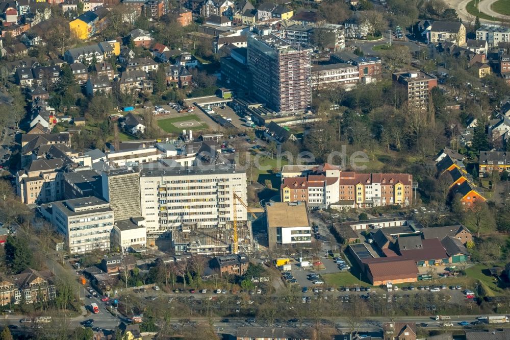 Luftbild Dinslaken - Baustelle für einen Erweiterungs- Neubau auf dem Klinikgelände des Krankenhauses St. Vinzenz-Hospital an der Doktor-Otto-Seidel-Straße in Dinslaken im Bundesland Nordrhein-Westfalen, Deutschland